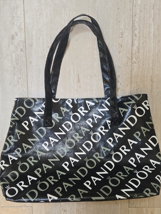 Pandora Handbags - Pandora Limited Edition Deluxe Signature Zipper Tote Bag
